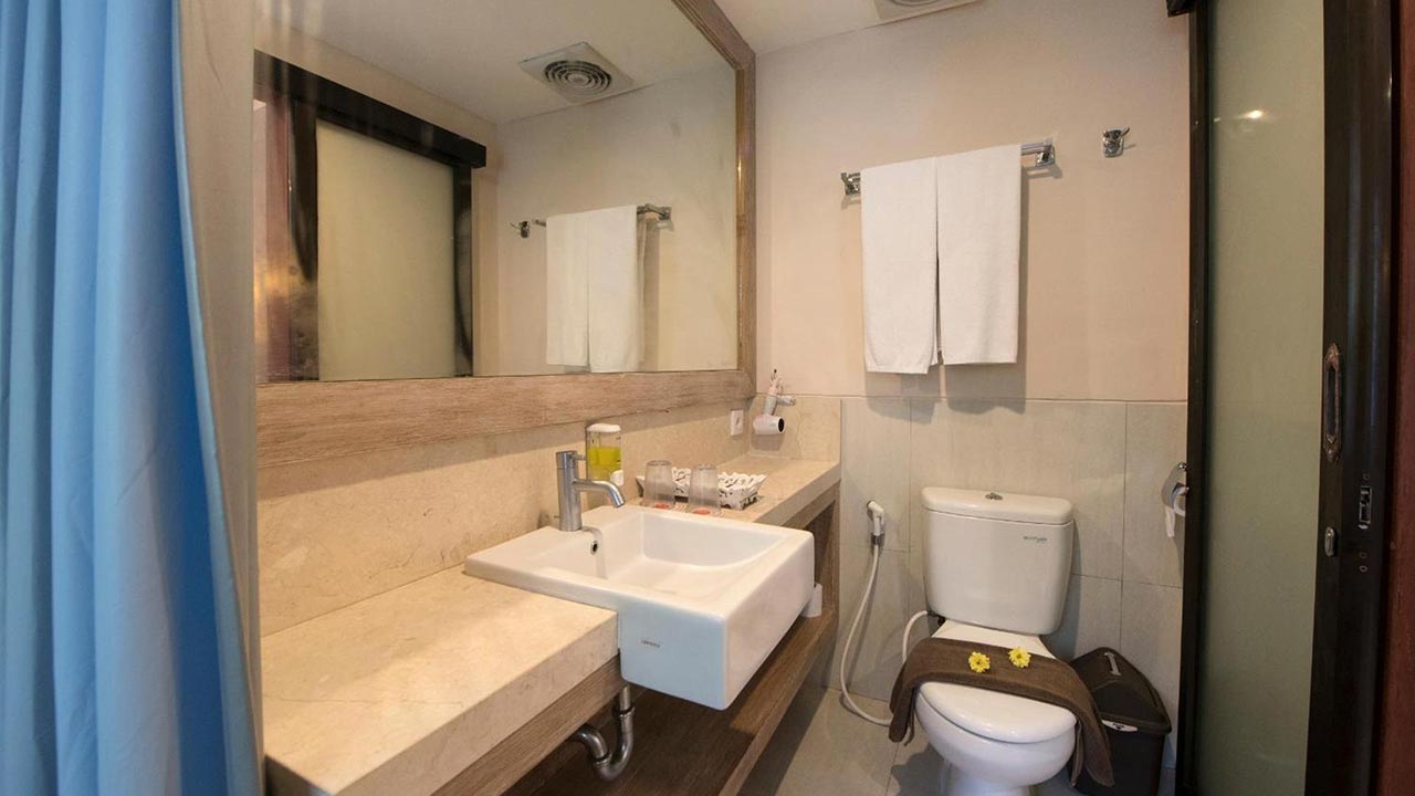 Natya Hotel Gili Trawangan X Ekajaya Fast Boat (For 2 Pax)